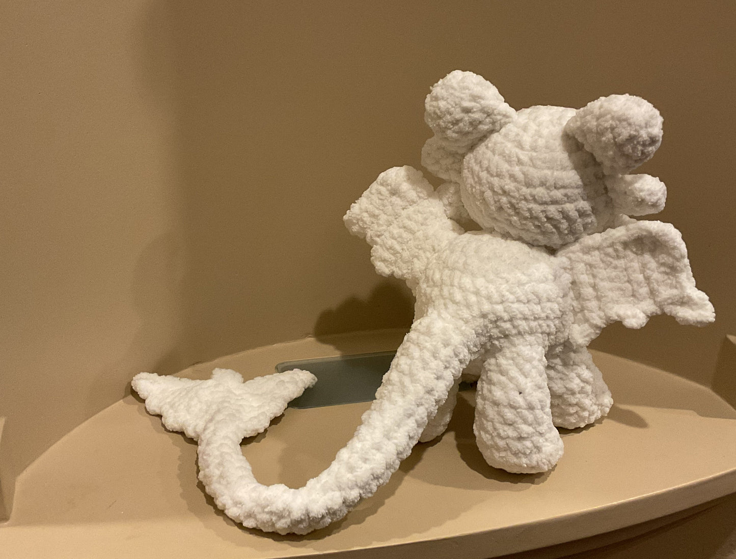 Snow the Light Wing Dragon