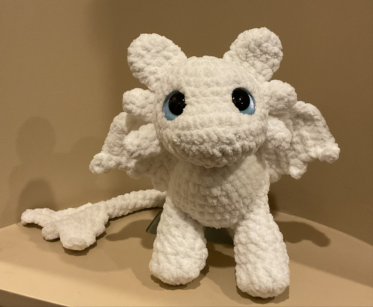 Snow the Light Wing Dragon